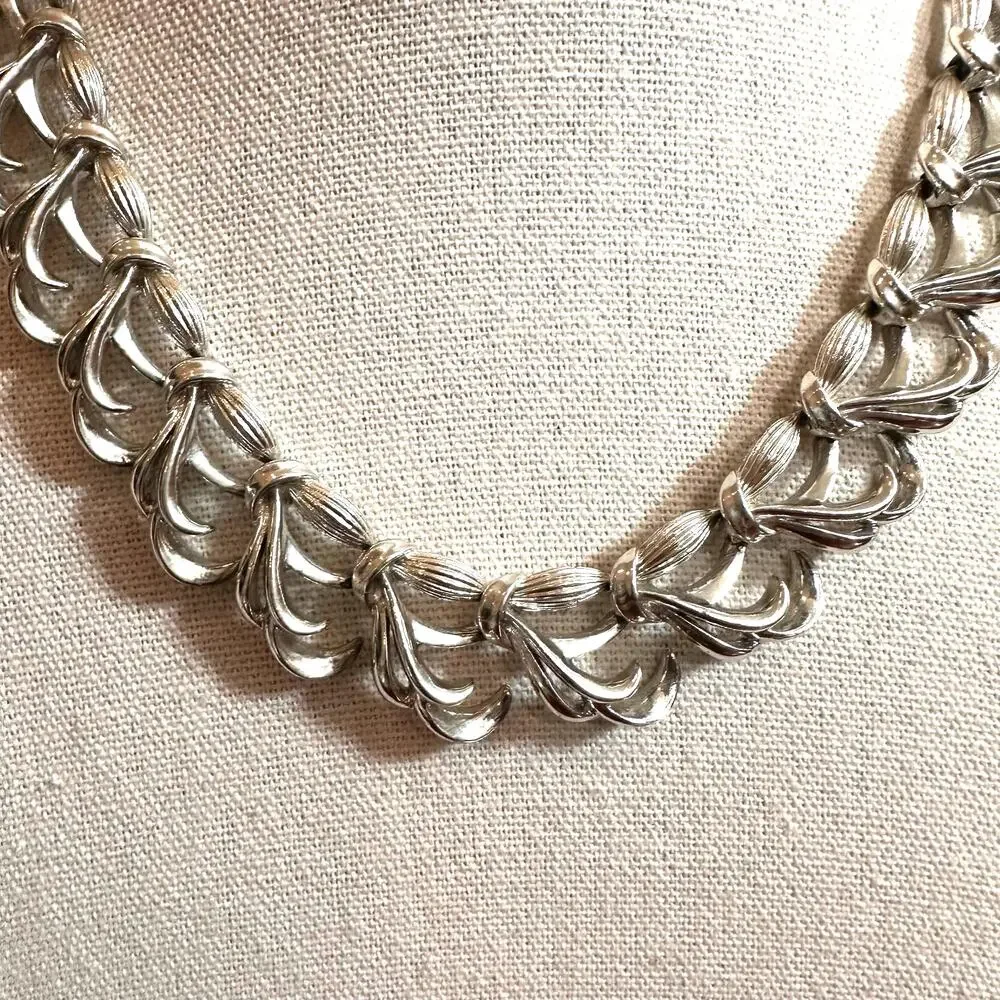 CORO Necklace Vintage Retro Jewelry Silver tone Choker Chunky 13 /12